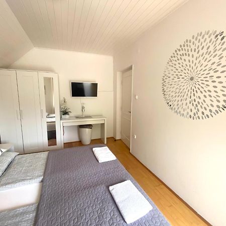 Do-Ti Apartmanhaz Balatonlelle Exterior foto