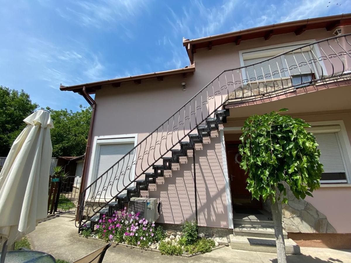 Do-Ti Apartmanhaz Balatonlelle Exterior foto