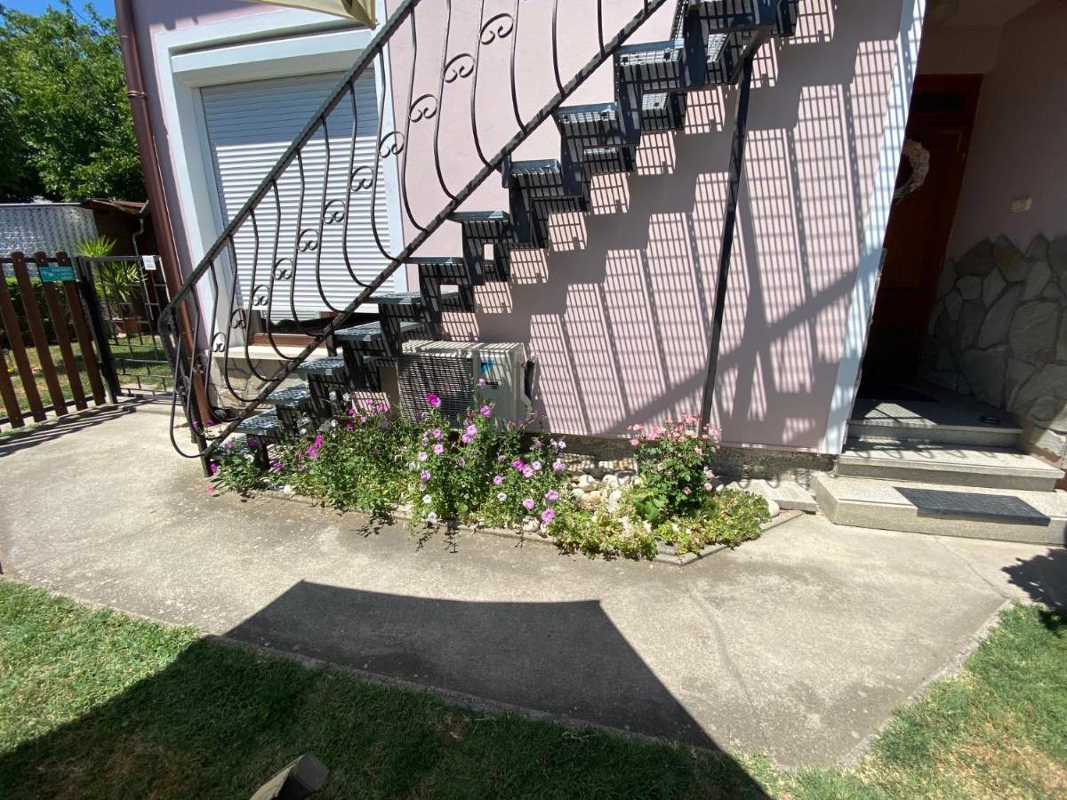 Do-Ti Apartmanhaz Balatonlelle Exterior foto