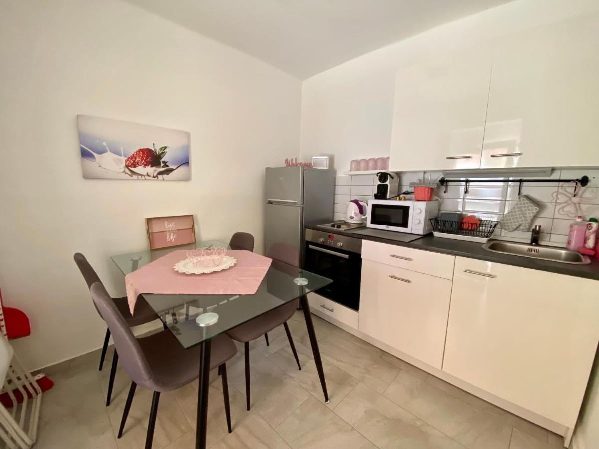Do-Ti Apartmanhaz Balatonlelle Exterior foto
