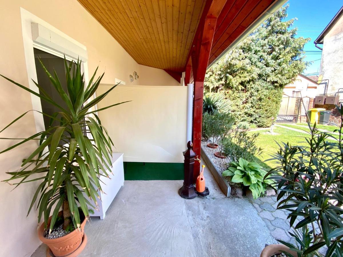 Do-Ti Apartmanhaz Balatonlelle Exterior foto