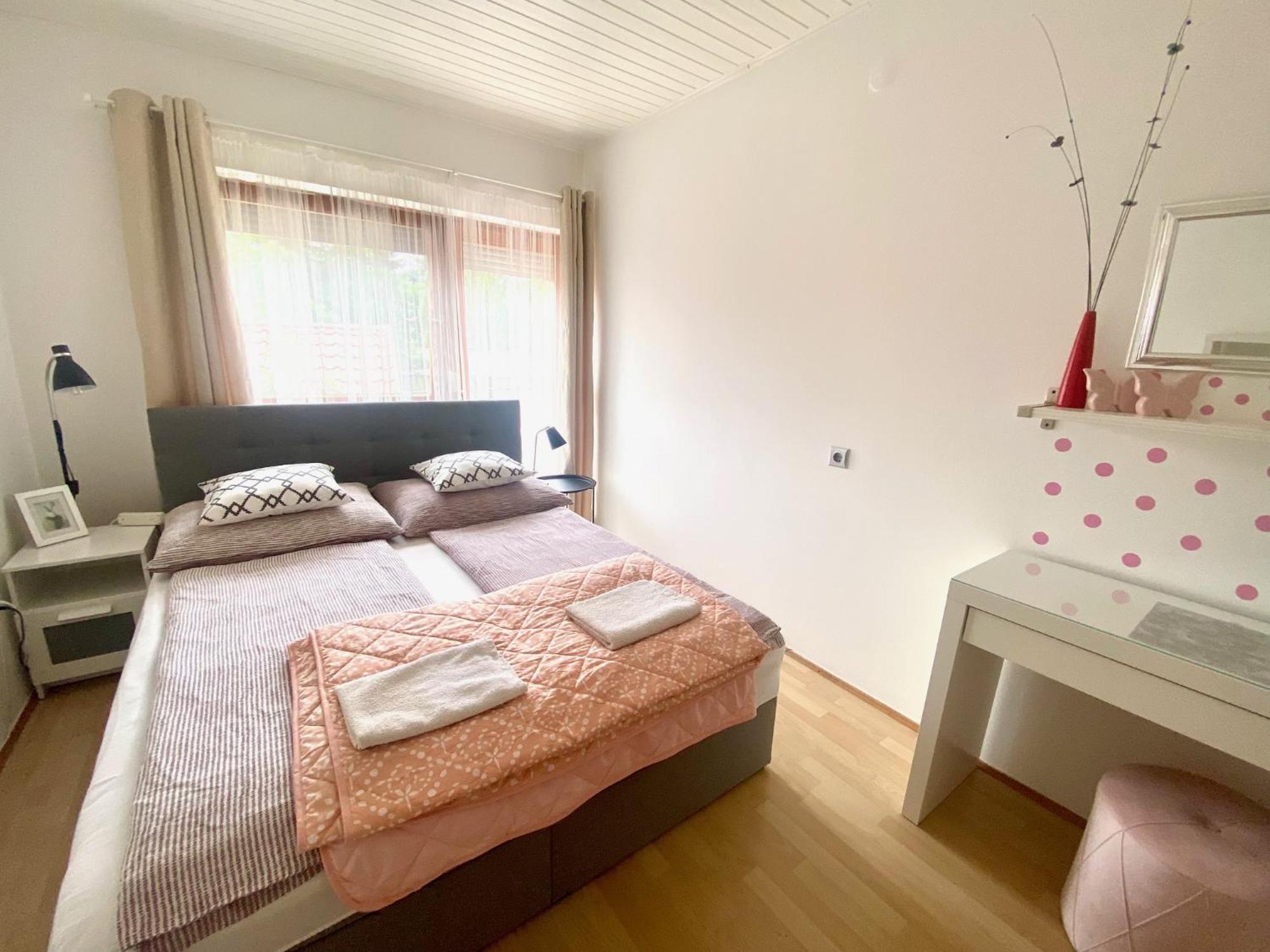 Do-Ti Apartmanhaz Balatonlelle Exterior foto